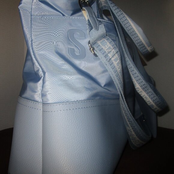 NWT - Steve Madden Gym Bag/Weekender - Picture 11 of 12